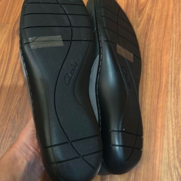 NEW Clarks bendables leather suede shoe size 8.5 gray - Picture 2 of 6